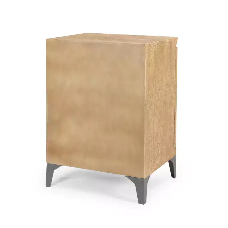 Mobiletto a un'anta in rovere sabbiato in stile boho, in legno di mango con gambe in ferro, 1 pezzo