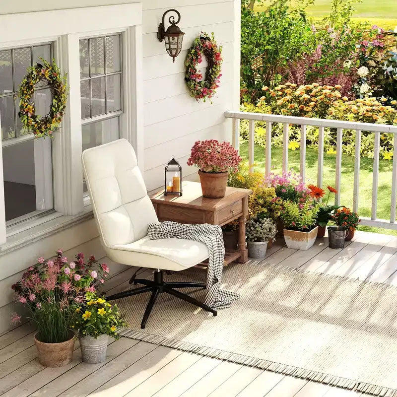 Poltrona girevole accent beige imbottita, senza braccioli, 1 posto