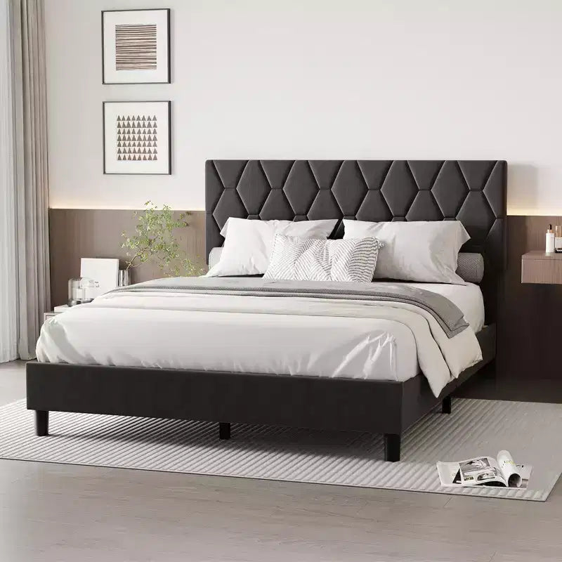 Letto a piattaforma in tessuto imbottito grigio con testiera, matrimoniale francese, per 1 persona