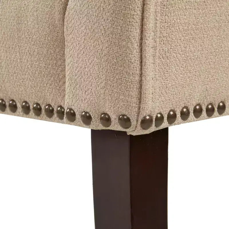 Panca rettangolare imbottita con borchie decorative, 1 posto